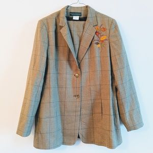 HARVE' BENARD 2 Piece Plaid Pants Suit Size 14